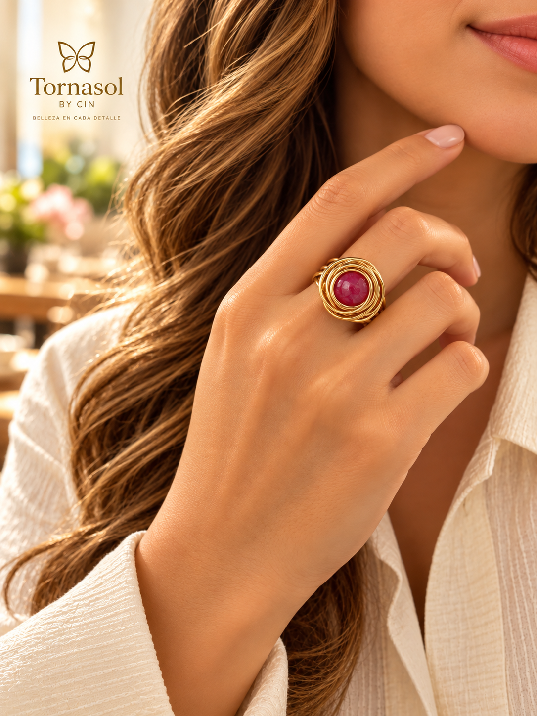 Anillo Nido Dorado con Centro Rosa, imagen 2 de 2